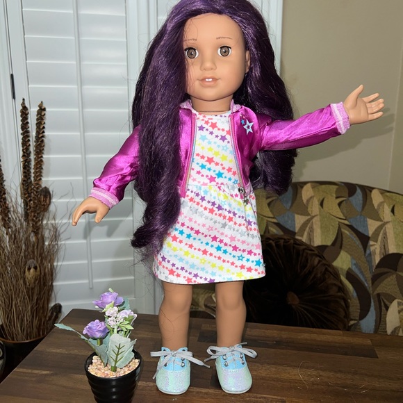 Retired American Girl Purple Hair DOLL 86 Meet Outfit - Picture 2 of 9